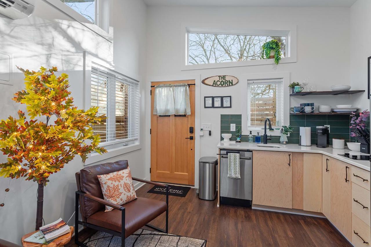 Villa The Acorn - Tiny House In Historic Oakwood Raleigh Exterior foto